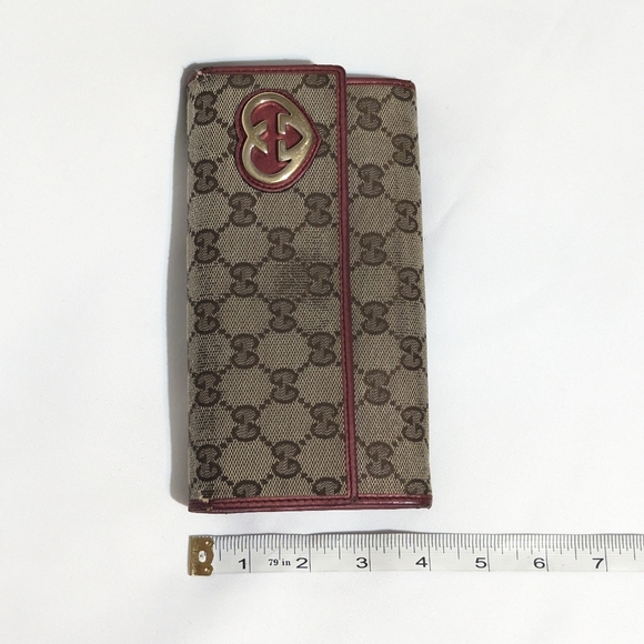 Gucci Monogrammed Gold GG Heart Continental Wallet - Picture 14 of 14